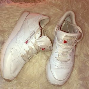 Women’s Reebok Classic